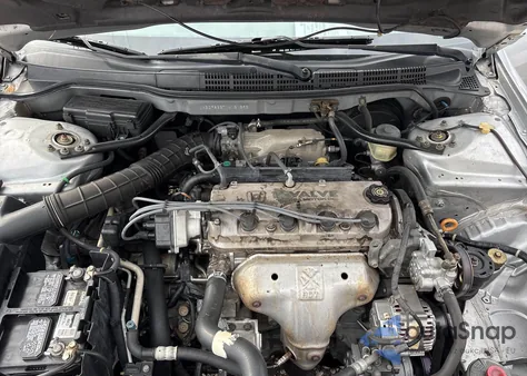 2001 Honda Accord Value Package z USA, uszkodzony, nr VIN 1HGCF86671A121692